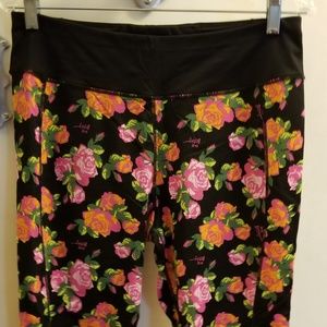 Betsey Johnson Performance XL Floral Leggins